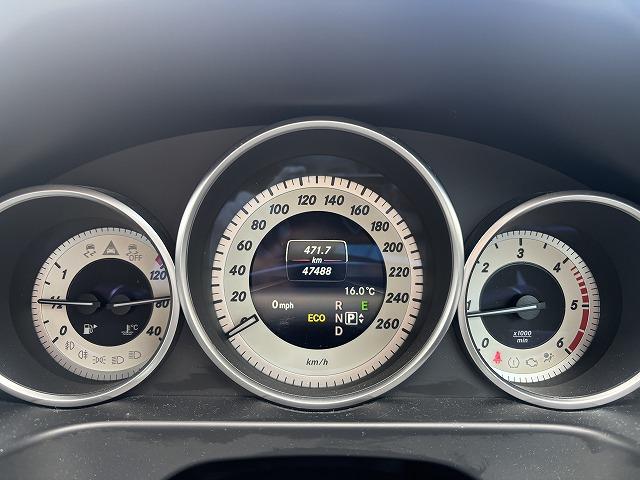 Ｅクラスステーションワゴン Ｅ２２０ブルーテック　ステーションワゴン　アバンＧ　メーカーＯＰナビ・バックカメラ・前席パワーシート・ルーフレール・シートヒーター・パワーバックドア・スマートキー２本・レーンキーピング・衝突軽減システム・ＢＳＭ・ＬＥＤヘッドライト・クリアランスソナー（19枚目）