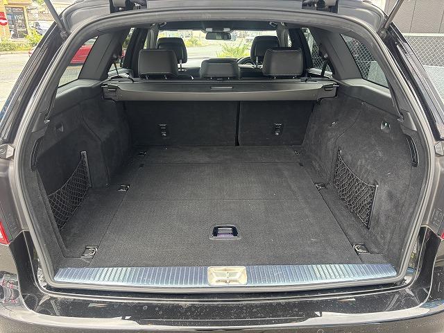 Ｅクラスステーションワゴン Ｅ２２０ブルーテック　ステーションワゴン　アバンＧ　メーカーＯＰナビ・バックカメラ・前席パワーシート・ルーフレール・シートヒーター・パワーバックドア・スマートキー２本・レーンキーピング・衝突軽減システム・ＢＳＭ・ＬＥＤヘッドライト・クリアランスソナー（28枚目）