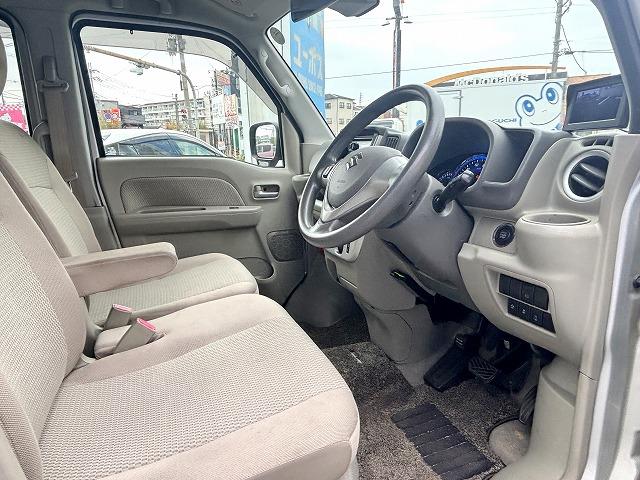 エブリイワゴン PZターボ バックカメラ・左側パワースライドドア・スマートキー・ETC・衝突軽減システム・フォグランプ・オートエアコン・パワーウィンドウ・パワーステアリング・社外アルミホイール・社外CDオーディオ・(11枚目)
