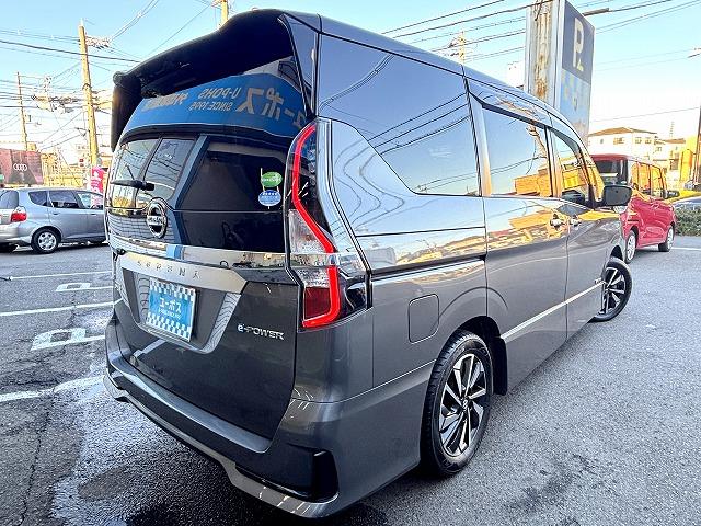 販売担当の【森川】と申します。ご不明な点などございましたらお気軽にお電話下さい（０１２０−６２−１２３６）