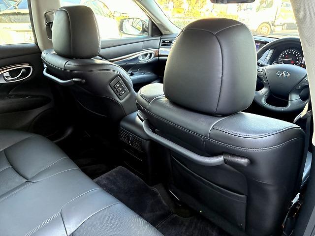 フーガ ２５０ＧＴ　メーカーＯＰナビ・ＬＥＤヘッドライト・コーナーセンサー・禁煙車・革シート・全周囲モニター・Ｆ席シート・エアーシート・シートヒーター・レーダークルーズ・ＥＴＣ（14枚目）