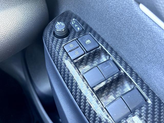 ヤリス Ｚ　ワンオーナー・スマートキー２本・ＤＡ（ナビ・ＴＶ）・ＧＲスポーツエアロ・運転席のみＢＲＩＤＥシート・外マフラ－・ＵＳＢ純・レーンキーピング・レーダークルーズ・ＥＴＣ２．０・Ｒカメラ（21枚目）