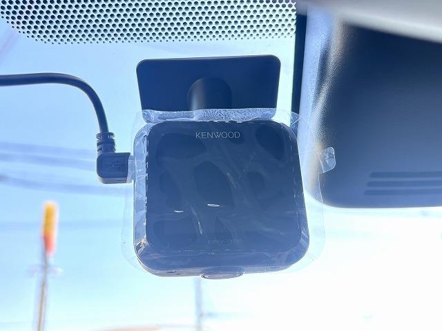 ヤリス Ｚ　ワンオーナー・スマートキー２本・ＤＡ（ナビ・ＴＶ）・ＧＲスポーツエアロ・運転席のみＢＲＩＤＥシート・外マフラ－・ＵＳＢ純・レーンキーピング・レーダークルーズ・ＥＴＣ２．０・Ｒカメラ（25枚目）