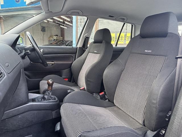 ゴルフ ＧＴＩ　期間限定販売・ユーザー買取・ＥＴＣ・純正レカロシート・パワーステアリング・パワーウィンドウ（14枚目）