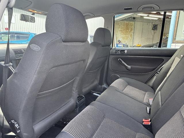 ゴルフ ＧＴＩ　期間限定販売・ユーザー買取・ＥＴＣ・純正レカロシート・パワーステアリング・パワーウィンドウ（24枚目）