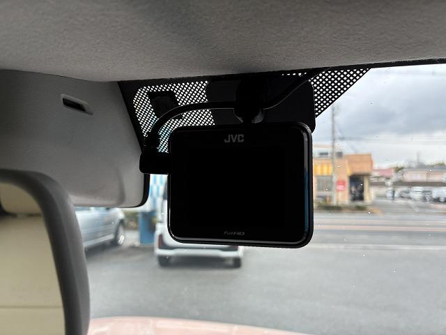 アルトラパン Ｘ　ドライブレコーダー・シートヒーター・衝突軽減システム・純正アルミホイール・スマートキー・パワーウィンドウ・パワーステアリング・（20枚目）