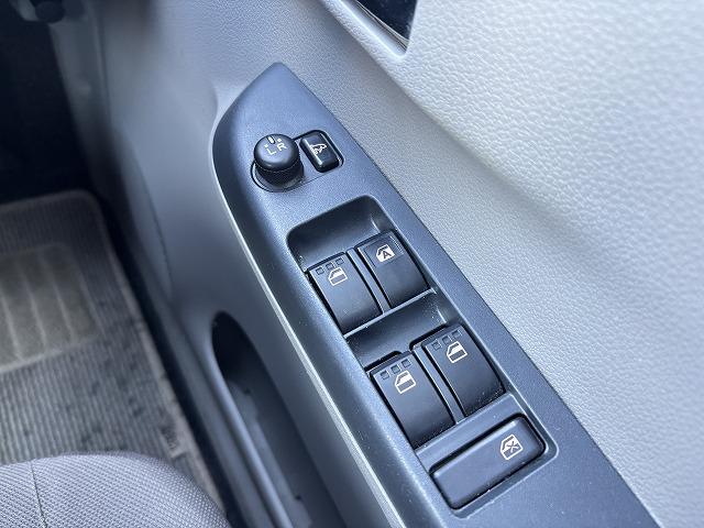 ピクシスエポック Ｘ　ＳＡ　社外ナビ（ＴＺ－ＮＡＶ０２）・アイドリングストップ・衝突軽減システム・スマートアシスト・取扱説明書有・社外ＣＤオーディオ・キーレスエントリー・ワンセグＴＶ・パワーステアリング・パワーウィンドウ・（19枚目）