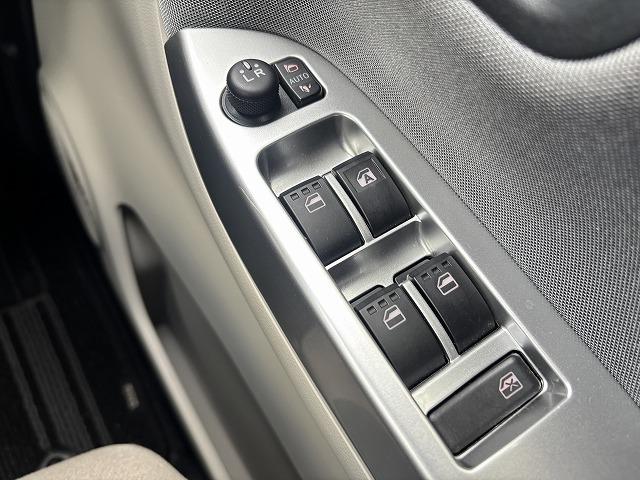 ピクシスジョイ Ｆ　Ｇ　ＳＡＩＩＩ　純正ナビ（ＮＳＣＤ－Ｗ６６Ｄ）・バックカメラ・バックソナー・スマートキー２本・ＬＥＤヘッドライト・ＥＴＣ・フォグランプ・アイドリングストップ・衝突軽減システム・オートハイビーム・純正アルミホイール（22枚目）