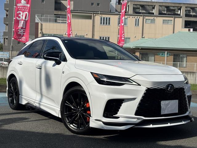 RX RX350 Fスポーツ TRDエアロ/マフラ-/Rスポイラ- パノラマルーフ 黒ルーフレ-ル オレンジキャリパ- Dインナ-ミラ- LEDライト 白/黒コンビスポ-ツシ-ト 後席電動格納シート プリクラッシュ BSM HUD(4枚目)