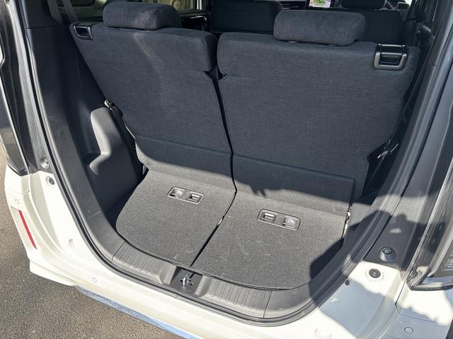 Ｎ－ＢＯＸカスタム Ｌ　ギャザーズメモリーナビＴＶ　Ｒカメラ　Ｐセンサー　レーダーブレーキ　ＡＣＣ　レーンキープアシスト　車線逸脱警報　Ｐスライド　シートヒーター　Ｒ席サンシェード／シートバックテーブル　ＬＥＤＨライト（17枚目）