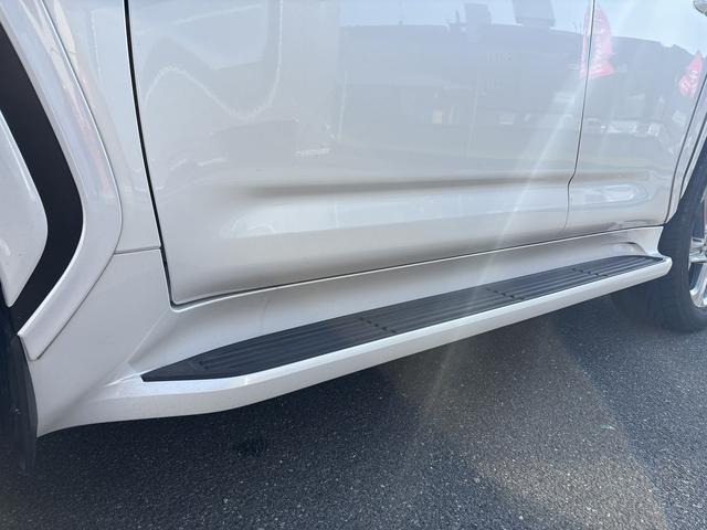 ランドクルーザー ＺＸ　モデリスタエアロ／２１ＡＷ　１２．３インチディスプレイナビ　　パノラミックビュ－モニタ－　Ｒエンタ－テイメント　Ｍ’ｓスピ－ドマフラ－　ベ－ジュレザ－　ベンチレ－ション／シ－トヒ－タ－　クールＢＯＸ（54枚目）