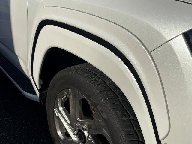 ランドクルーザー ＺＸ　モデリスタエアロ／２１ＡＷ　１２．３インチディスプレイナビ　　パノラミックビュ－モニタ－　Ｒエンタ－テイメント　Ｍ’ｓスピ－ドマフラ－　ベ－ジュレザ－　ベンチレ－ション／シ－トヒ－タ－　クールＢＯＸ（56枚目）