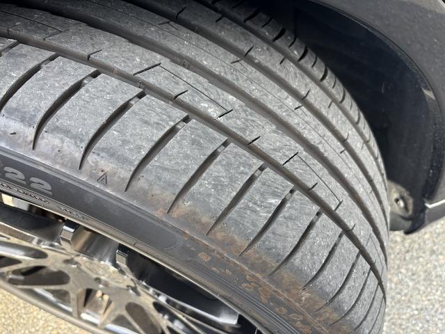 Ｑ７ ２．０ＴＦＳＩクワトロ　Ｓラインパッケージ　ＭＭＩナビＴＶ　Ｆ／Ｓ／Ｒカメラ　アウディプレセンス　ＡＣＣ　外２２ＡＷ　レーンアシスト　外Ｒモニタ－　バ－チャルコクピット　ＥＴＣ　マトリクスＬＥＤＨライト　Ｐゲート　７シータ－ＰＫＧ　ル－フレ－ル（64枚目）