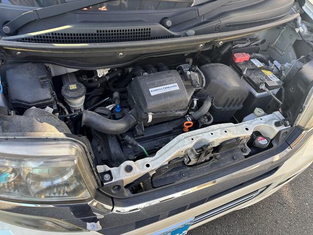 Ｎ－ＢＯＸカスタム Ｇ　ＳＳパッケージ　外メモリ－ナビＴＶ（ＭＤＶ－Ｄ４０３）　Ｒカメラ　シティブレ－キ　両側パワ－スライドドア　Ｒ席スライド／シ－トバックテーブル　ＨＩＤ　ＥＴＣ　Ａリトラミラ－　外ドラレコ　プッシュスタート　スマ－トキ－（44枚目）