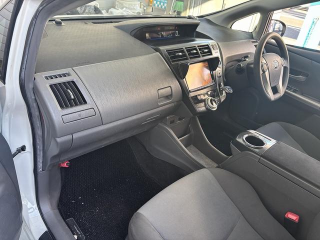 プリウスアルファ Ｓ　外８インチＨＤＤナビＴＶ　Ｒカメラ　ＨＩＤ　ＥＴＣ　プッシュスタート　スマートキー２ケ（27枚目）