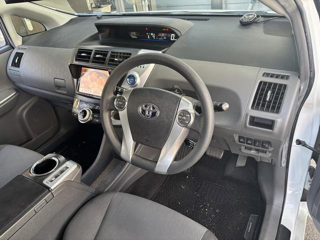 プリウスアルファ Ｓ　外８インチＨＤＤナビＴＶ　Ｒカメラ　ＨＩＤ　ＥＴＣ　プッシュスタート　スマートキー２ケ（28枚目）