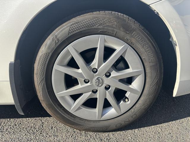 プリウスアルファ Ｓ　外８インチＨＤＤナビＴＶ　Ｒカメラ　ＨＩＤ　ＥＴＣ　プッシュスタート　スマートキー２ケ（48枚目）