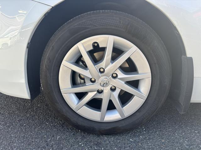 プリウスアルファ Ｓ　外８インチＨＤＤナビＴＶ　Ｒカメラ　ＨＩＤ　ＥＴＣ　プッシュスタート　スマートキー２ケ（49枚目）