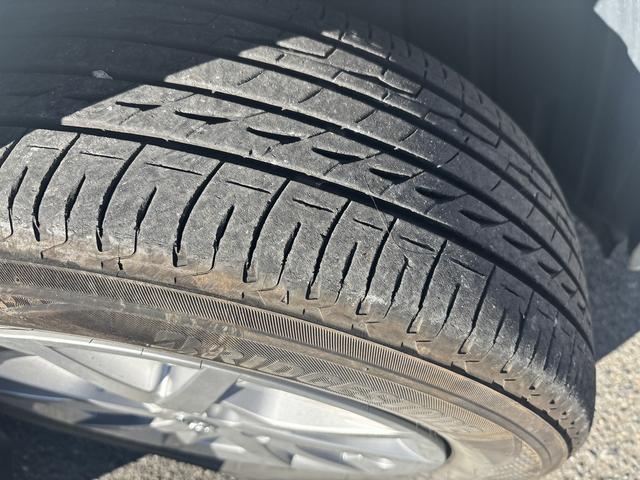 プリウスアルファ Ｓ　外８インチＨＤＤナビＴＶ　Ｒカメラ　ＨＩＤ　ＥＴＣ　プッシュスタート　スマートキー２ケ（52枚目）