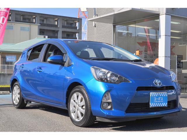 アクア Ｇブラックソフトレザーセレクション　外ＳＤナビＴＶ　Ｒカメラ　ＬＥＤＨライト　Ｈライトウォッシャー　シートヒーター　ＥＴＣ　前後ＴＺドラレコ　プッシュスタート　スマートキー（4枚目）