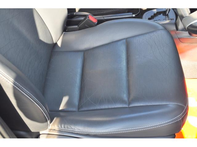 アクア Ｇブラックソフトレザーセレクション　外ＳＤナビＴＶ　Ｒカメラ　ＬＥＤＨライト　Ｈライトウォッシャー　シートヒーター　ＥＴＣ　前後ＴＺドラレコ　プッシュスタート　スマートキー（17枚目）