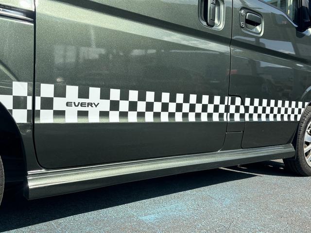 �x�����������r���ŕύX�\�ȃj���[�o�W�F�b�g���[����舵�����Ă���܂��B���ڂ����͓��X�X�^�b�t�܂Ł�