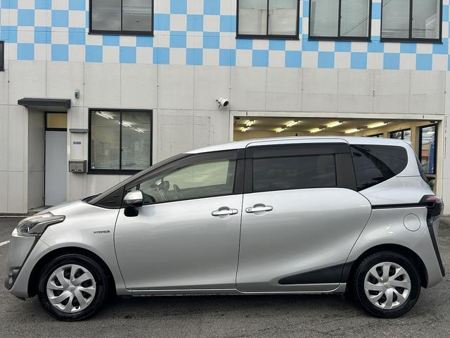 シエンタ ハイブリッドG 1オーナー・禁煙車・LEDヘッドランプ・両側パワースライド・セーフティセンス・SDナビゲーション・ワンセグテレビ・ETC・スマートキー(11枚目)