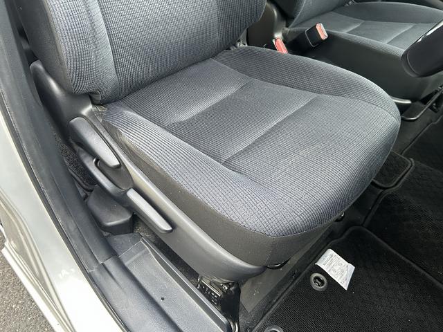 シエンタ ハイブリッドG 1オーナー・禁煙車・LEDヘッドランプ・両側パワースライド・セーフティセンス・SDナビゲーション・ワンセグテレビ・ETC・スマートキー(19枚目)