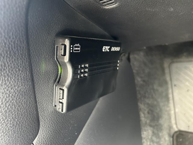 ヤリスクロス ハイブリッドＧ　１オーナー・禁煙車・全周囲モニター・Ｒカメラ・ＬＥＤヘッドライト・セーフティセンス・前後ドラレコ・純正ディスプレイオーディオ・純正１６インチアルミホイル・スマートキー×２（36枚目）