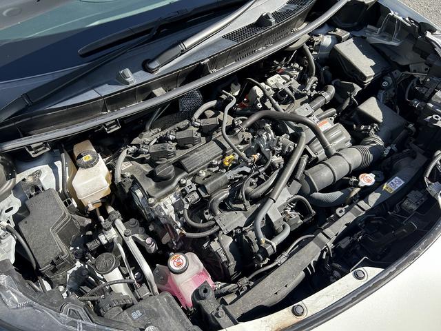 ヤリスクロス ハイブリッドＧ　１オーナー・禁煙車・全周囲モニター・Ｒカメラ・ＬＥＤヘッドライト・セーフティセンス・前後ドラレコ・純正ディスプレイオーディオ・純正１６インチアルミホイル・スマートキー×２（46枚目）