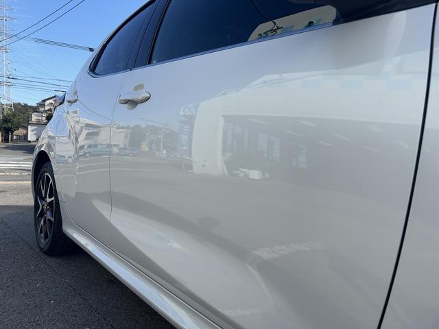 ヤリス ハイブリッドＺ　・１オーナー・禁煙車・Ｒカメラ・８インチディスプレイオーディオ・ＬＥＤヘッドライト・シートヒーター・ハンドルヒーター・セーフティセンス・純正１６インチアルミホイル・スマートキー×２・（18枚目）