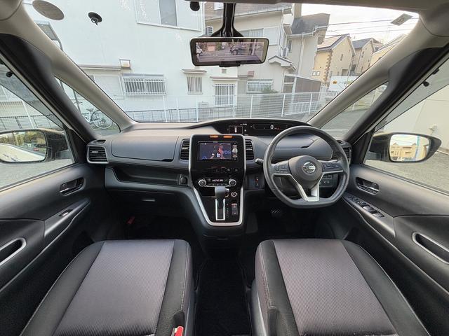 セレナ ハイウェイスター　デジタルインナーミラー・プロパイロット・Ｆドラレコ・全周囲モニター・Ｒカメラ・両側パワースライドドア・社外品ナビ（ＡＶＩＣ－ＲＷ３００）・禁煙車・スマートキー（3枚目）