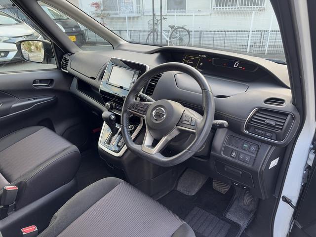 セレナ ハイウェイスター　デジタルインナーミラー・プロパイロット・Ｆドラレコ・全周囲モニター・Ｒカメラ・両側パワースライドドア・社外品ナビ（ＡＶＩＣ－ＲＷ３００）・禁煙車・スマートキー（4枚目）