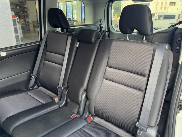 セレナ ハイウェイスター　デジタルインナーミラー・プロパイロット・Ｆドラレコ・全周囲モニター・Ｒカメラ・両側パワースライドドア・社外品ナビ（ＡＶＩＣ－ＲＷ３００）・禁煙車・スマートキー（24枚目）