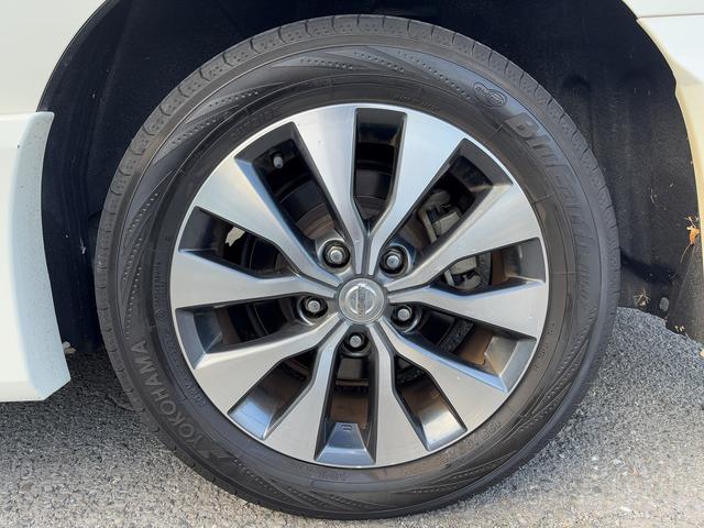 セレナ ハイウェイスター　デジタルインナーミラー・プロパイロット・Ｆドラレコ・全周囲モニター・Ｒカメラ・両側パワースライドドア・社外品ナビ（ＡＶＩＣ－ＲＷ３００）・禁煙車・スマートキー（46枚目）