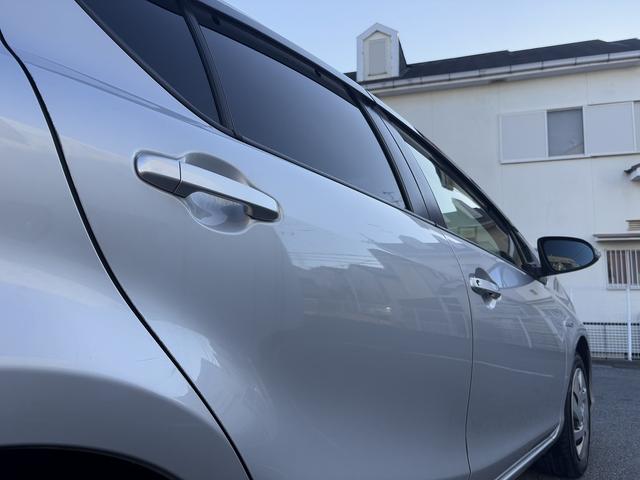 アクア S 禁煙車・F席シートヒ-タ-・LEDヘッドランプ・純正ナビ(NSZN-W64T)・Rカメラ・スマートキー・フルセグテレビ・キーレスエントリ-(16枚目)