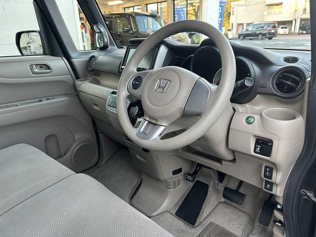 N-BOX G・Lパッケージ 車検整備付・禁煙車・左側パワースライドドア・社外品ナビ・スマートキー×2・ナビ品番(AVIC-MRZ009)・オートエアコン(4枚目)