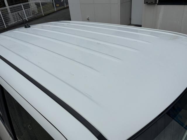 アルトラパン Ｘ　・禁煙車・シートヒーター・ルーフホワイト・純正１４インチアルミホイル・社外品ナビ・スマートキー×２・ナビ品番（ＭＤＶ－Ｄ４０３）（5枚目）