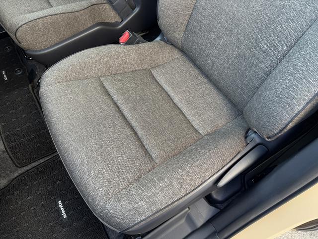 シエンタ ハイブリッドZ ディスプレイオーディオ10.5インチ・ハンドルヒーター・全周囲モニター・オプション15インチAW・コンフォートPKG・前後ドラレコ・Rカメラ・シートヒーター・両側PWスラ・ETC・スマートキー×2(31枚目)