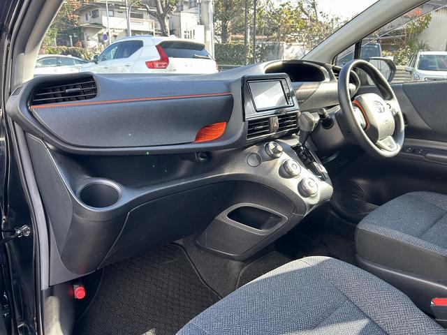 シエンタ X 1オーナー・禁煙車・ディーラーOPナビ(NSCD-W66)・Rカメラ・左側パワースライドドア・衝突軽減システム・レーンキーピング・スペアキー(15枚目)