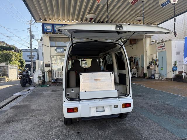 ハイゼットカーゴ 福祉車両　車いすスロープ　折り畳み補助シート　福祉車両　車いすスロープ　折り畳み補助シート（31枚目）
