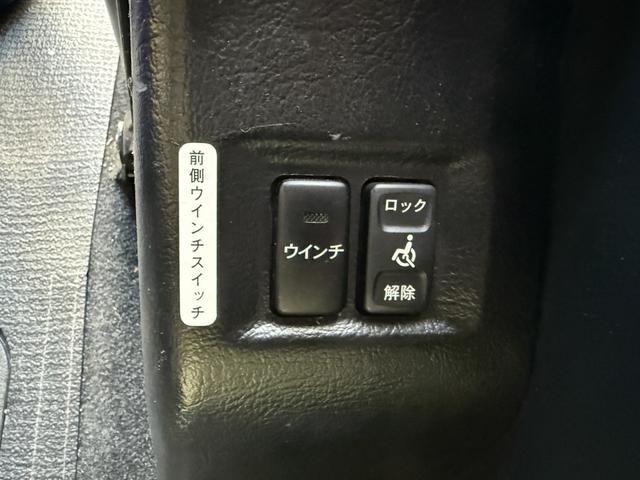 ヴォクシー 福祉車両　車いすスロープ　車いす２基　福祉車両　車いすスロープ　車いす２基　ベース「ＸＬエディション」ウェルキャブ車（23枚目）