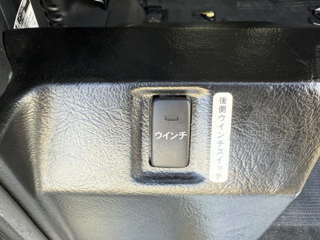 ヴォクシー 福祉車両　車いすスロープ　車いす２基　福祉車両　車いすスロープ　車いす２基　ベース「ＸＬエディション」ウェルキャブ車（37枚目）