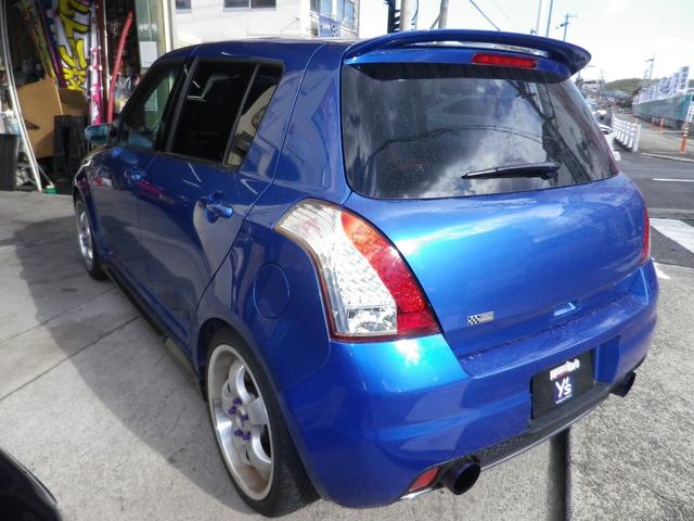 スイフト スポーツ 5速・RECARO・TEIN車高調EDFC付・タコ足マフラー・ZERO1000チャンバー・外ECU・ディスプレイオーディオDTV・DVD・BT・ETC・カーボンエアロミラーメッシュグリル・スマートキー(5枚目)