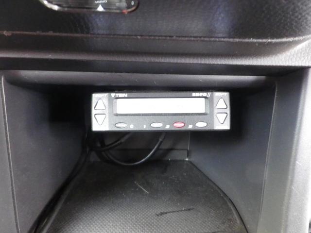 スイフト スポーツ 5速・RECARO・TEIN車高調EDFC付・タコ足マフラー・ZERO1000チャンバー・外ECU・ディスプレイオーディオDTV・DVD・BT・ETC・カーボンエアロミラーメッシュグリル・スマートキー(9枚目)