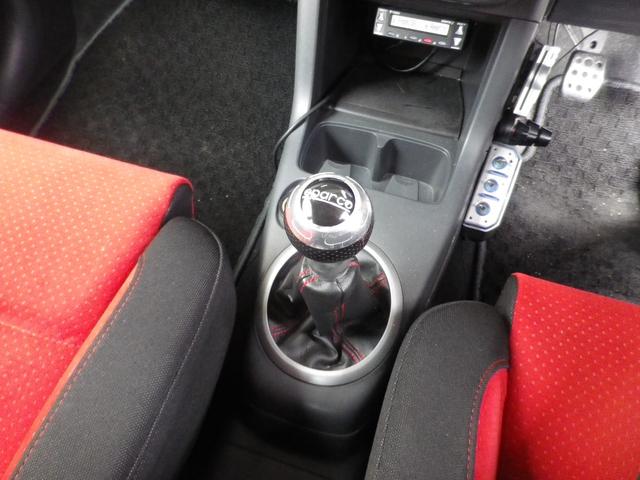 スイフト スポーツ 5速・RECARO・TEIN車高調EDFC付・タコ足マフラー・ZERO1000チャンバー・外ECU・ディスプレイオーディオDTV・DVD・BT・ETC・カーボンエアロミラーメッシュグリル・スマートキー(11枚目)