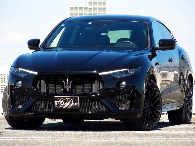 マセラティ レヴァンテ トロフェオ 新車時ソリッドブラックへ変更済み