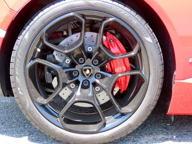 ウラカン ＬＰ６１０－４　買取車　左ハンドル　ディーラー車　パワークラフトマフラー　純正アルミホイール　リフティング機能　赤黒レザーシート　デジタルインナーミラー　ＬＥＤヘッドライト（74枚目）