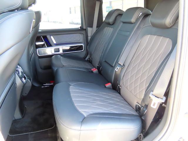 Gクラス G63 AMGレザーエクスクルーシブパッケージ Gmanufakturプログラム 後期用オリパスホワイト ディーラー車 ダイナミックシート マッサージ 21インチマットホイール(41枚目)