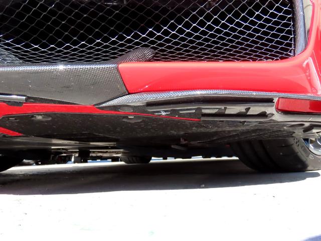 ４８８ピスタ ベースグレード　ユーザー買取車　右ハンドル　ディーラー車　ピロティステッカー　リフトアップ　ロールバー　鍛造アルミ　カーボンパーツ　スペーサー（19枚目）